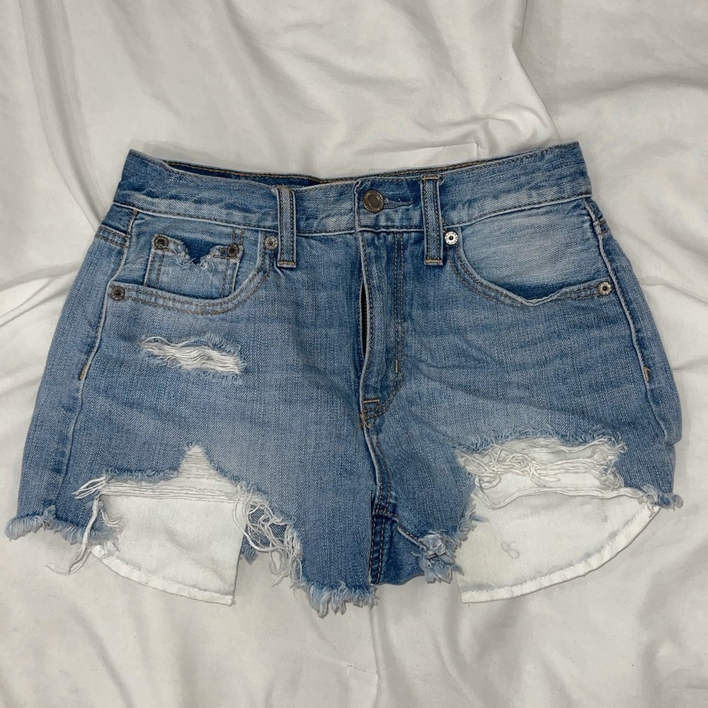 American Eagle distressed shorts